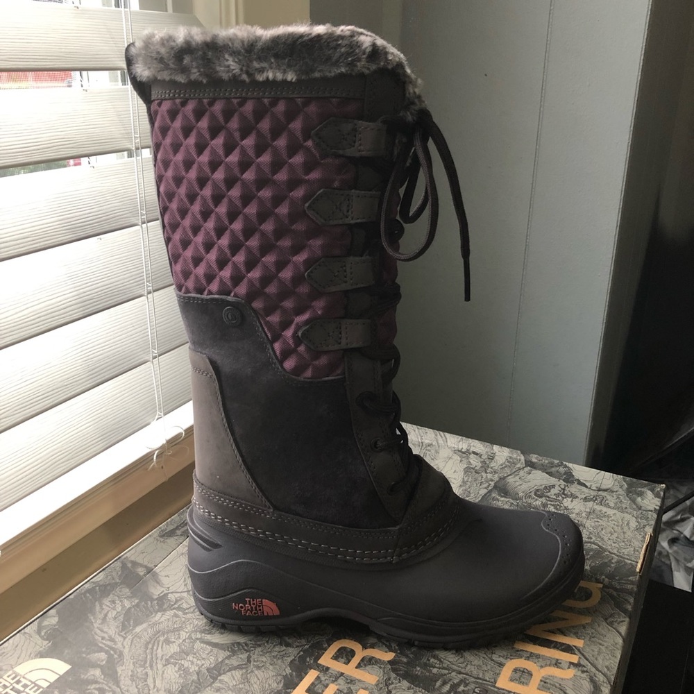 NWB The North Face Tall Women's Boots 6